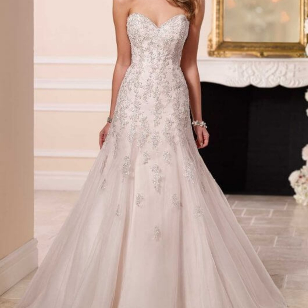 Stella York 6150 Wedding Dress-strapless, size 16, never worn